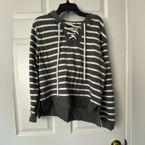 Cabi 5324 windward Hoodie